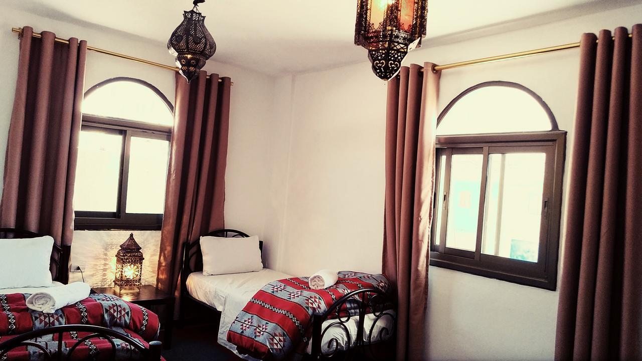 Petra Bedouin Bed And Breakfast Wadi Musa Eksteriør billede