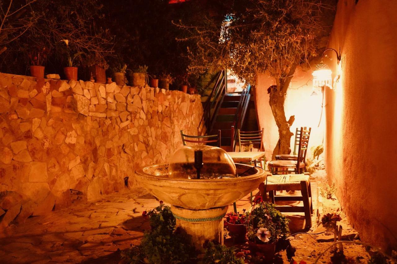 Petra Bedouin Bed And Breakfast Wadi Musa Eksteriør billede